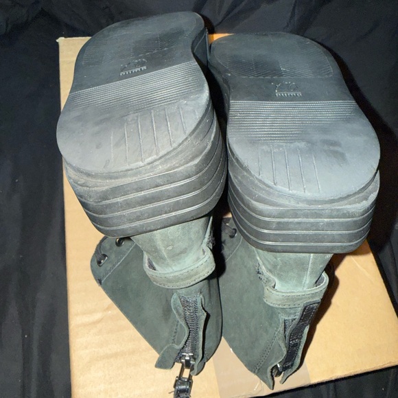 Puma x The Weekend Parallel XO m9 black suede thickheel sendoffers followcloset - Picture 6 of 8